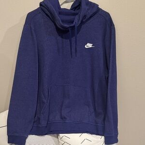 Nike Women's Hoodie Sweatershirt